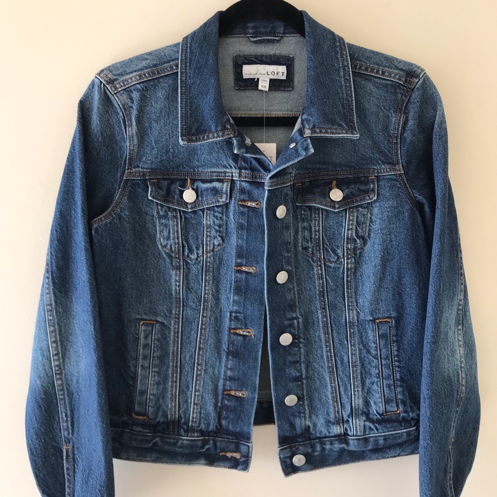 Loft Denim Trucker Jacket NWT - Picture 2 of 15
